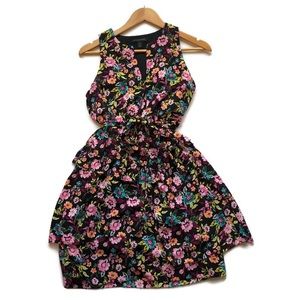 Banana Republic SZ XS Petite Black Floral Dress